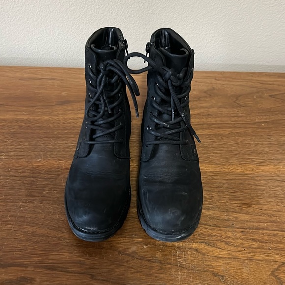 Clarks Ankle boots 6.5 - Picture 2 of 6